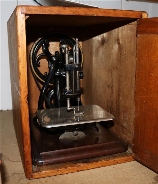 Late 1800s Willcox & Gibbs sewing machine
